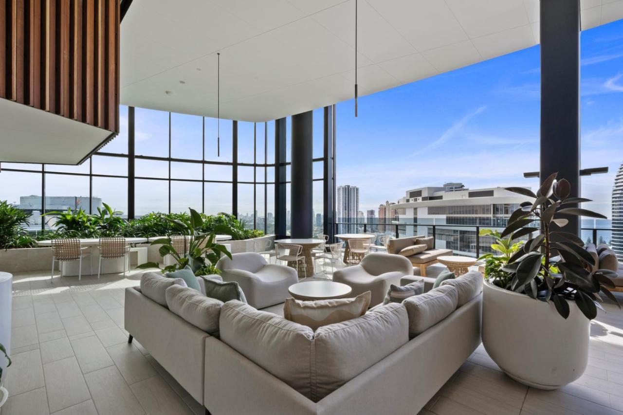 Broadbeach Casino Private Apartments - Gclr Gold Coast Exterior photo